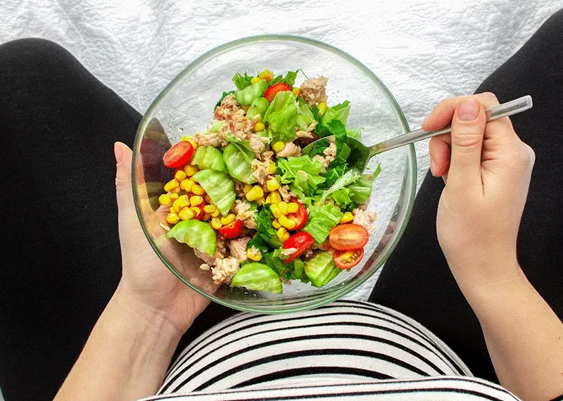 Equilibra tu embarazo: alimentos esenciales para una salud óptima