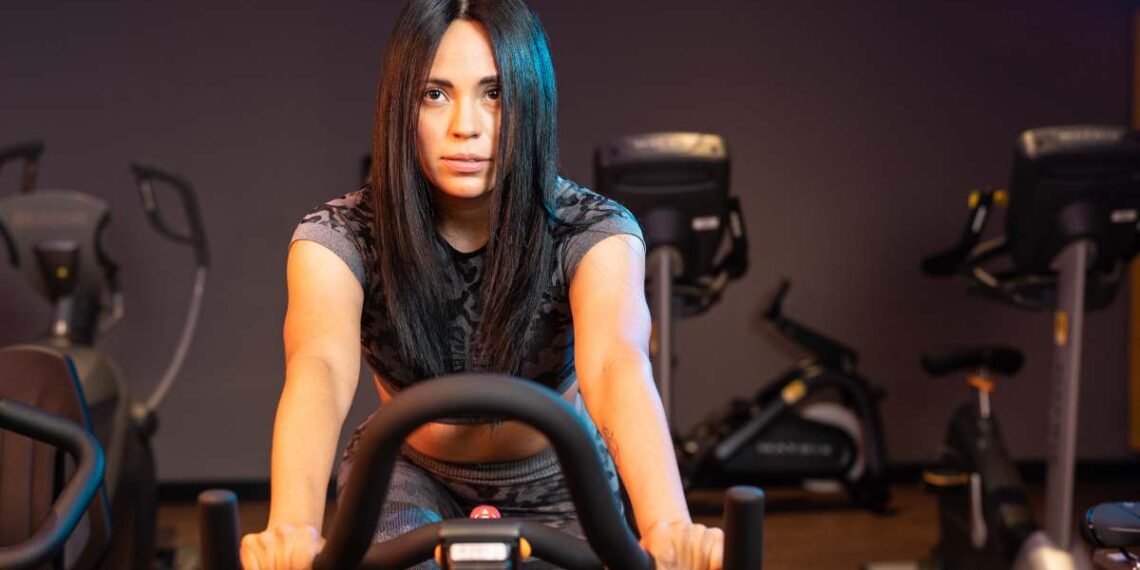 Maximiza tu inversión: Descubre cuánto invertir en una bicicleta estática de calidad