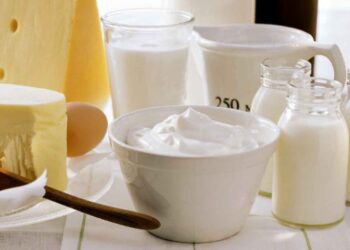 Crema hidratante vs. Crema antiarrugas: ¿Cuál es la diferencia real?