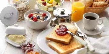 ¡Descubre las increíbles diferencias en calidad y precio de alimentos para el desayuno!