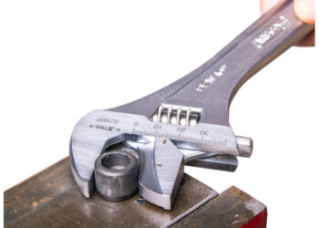 Llave inglesa vs llave ajustable: ¿Cuál es la mejor opción para ti?
