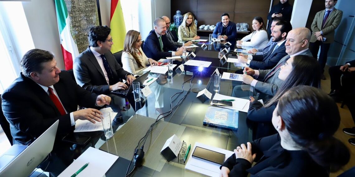 ¡Descubre la guía de viaje definitiva para atracciones, restaurantes y alojamiento!