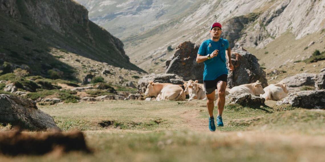 Descubre los materiales más duraderos para tu equipo de senderismo