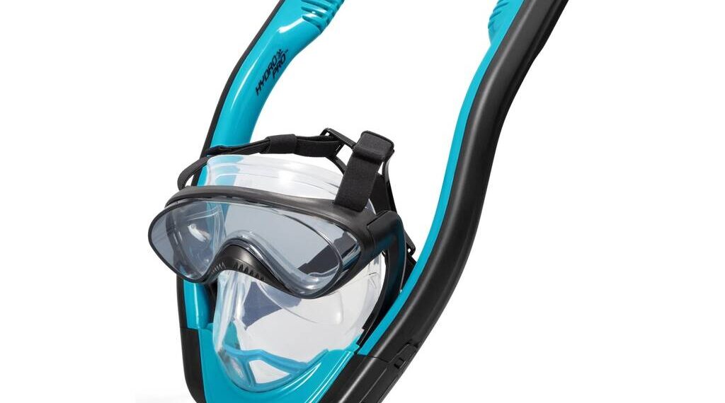 Descubre el mejor equipo de snorkel para explorar el océano