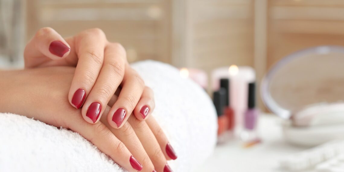 Descubre el mejor producto para cuidado de manos y uñas masculinas