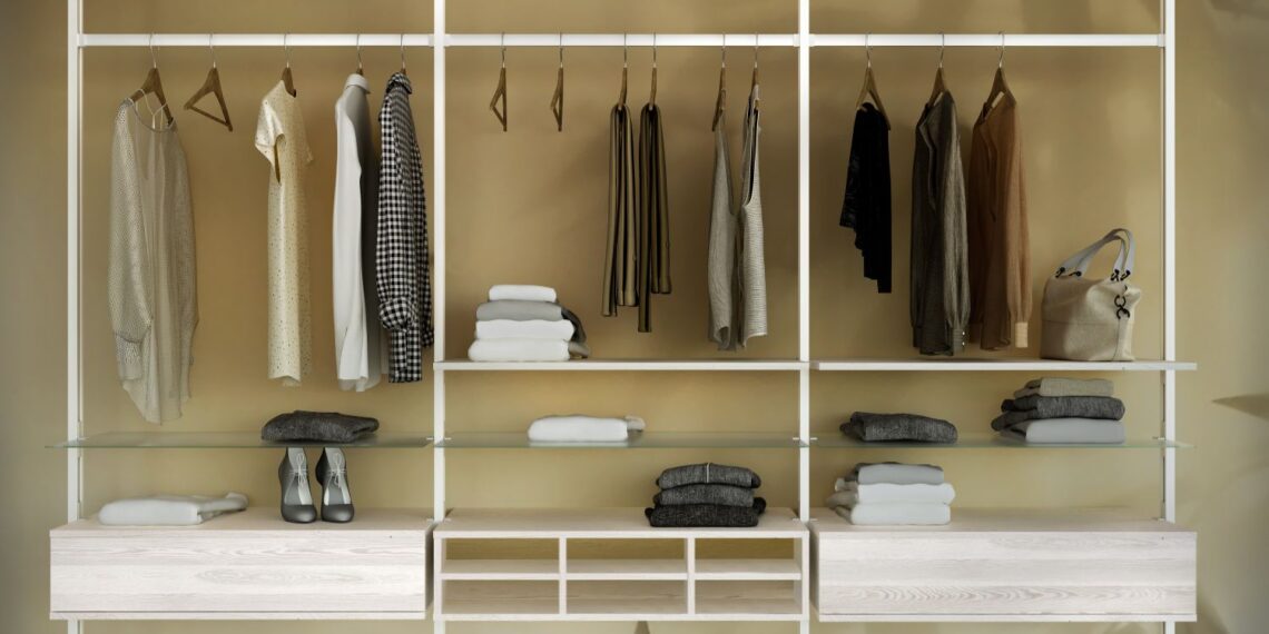 Ahorra espacio con percheros inteligentes y almacenamiento
