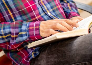 Descubre la Temática Central y su Desarrollo en Cada Obra