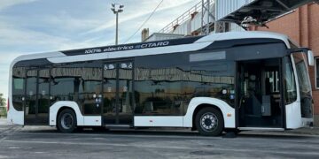 ¡Descubre las maravillas de los transportes turísticos públicos! ¡Descubre las maravillas de los transportes turísticos públicos!