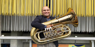 ¡Descubre cuál es el instrumento de viento más versátil!