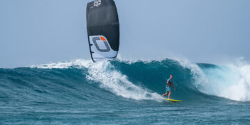 Ahora ahorra agua y diviértete al máximo con el equipo ideal de windsurf para principiantes